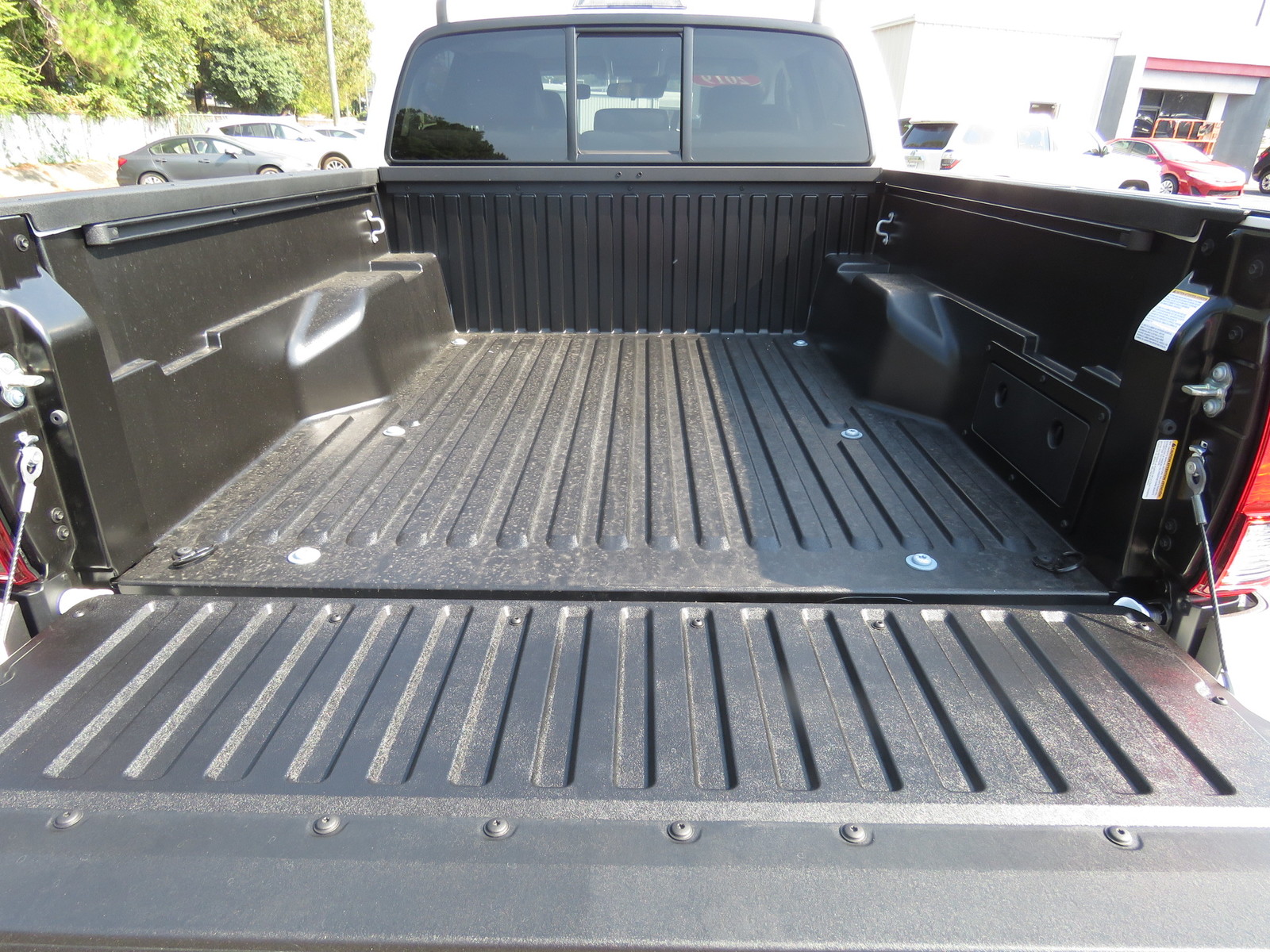 2017 Toyota Tacoma Bed Dimensions