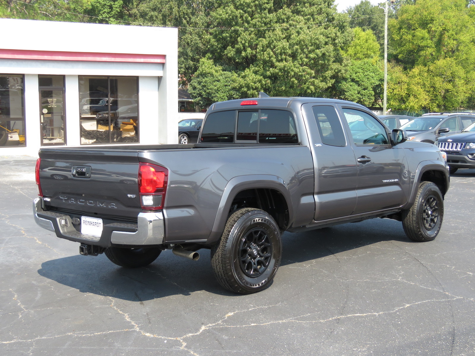 Pre-Owned 2019 Toyota Tacoma SR5 Access Cab 6′ Bed V6 AT (Natl) Rear ...