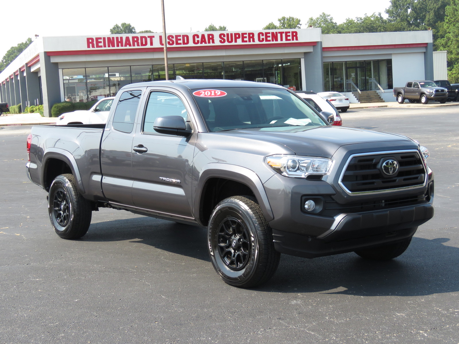 Pre-Owned 2019 Toyota Tacoma SR5 Access Cab 6′ Bed V6 AT (Natl) Rear ...