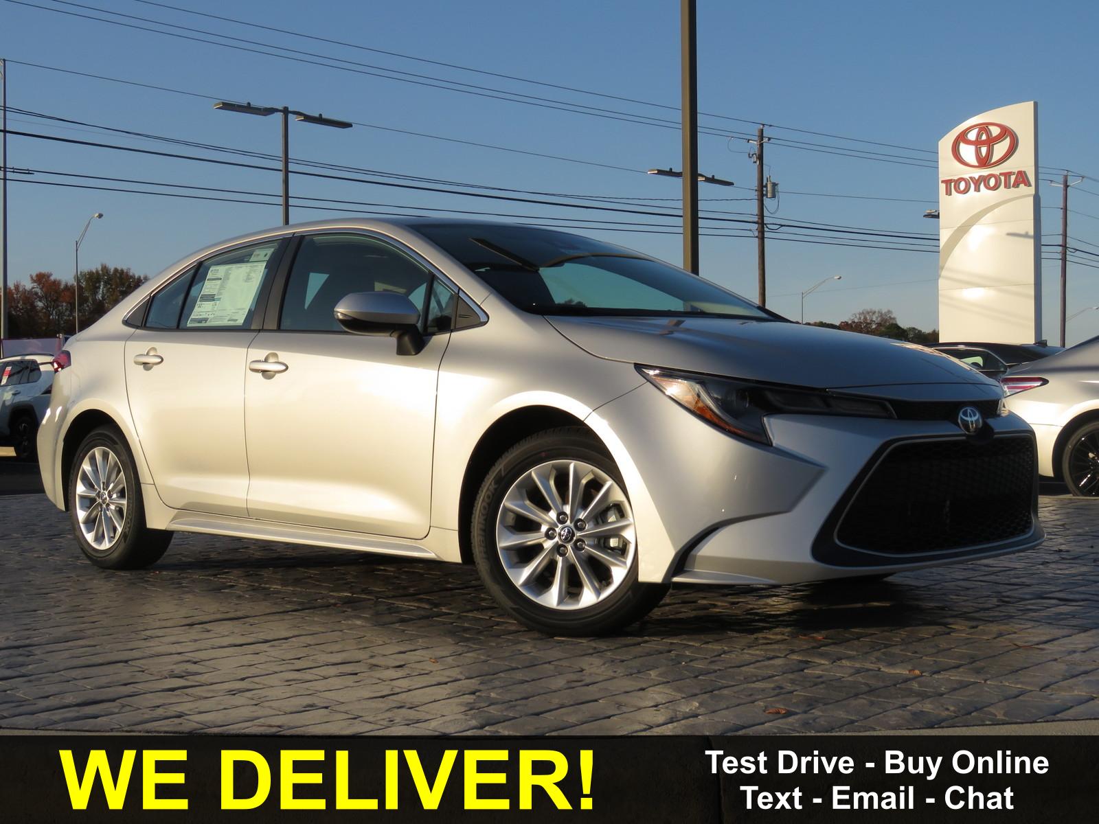 New 2020 Toyota Corolla XLE CVT (Natl) Front Wheel Drive Cars